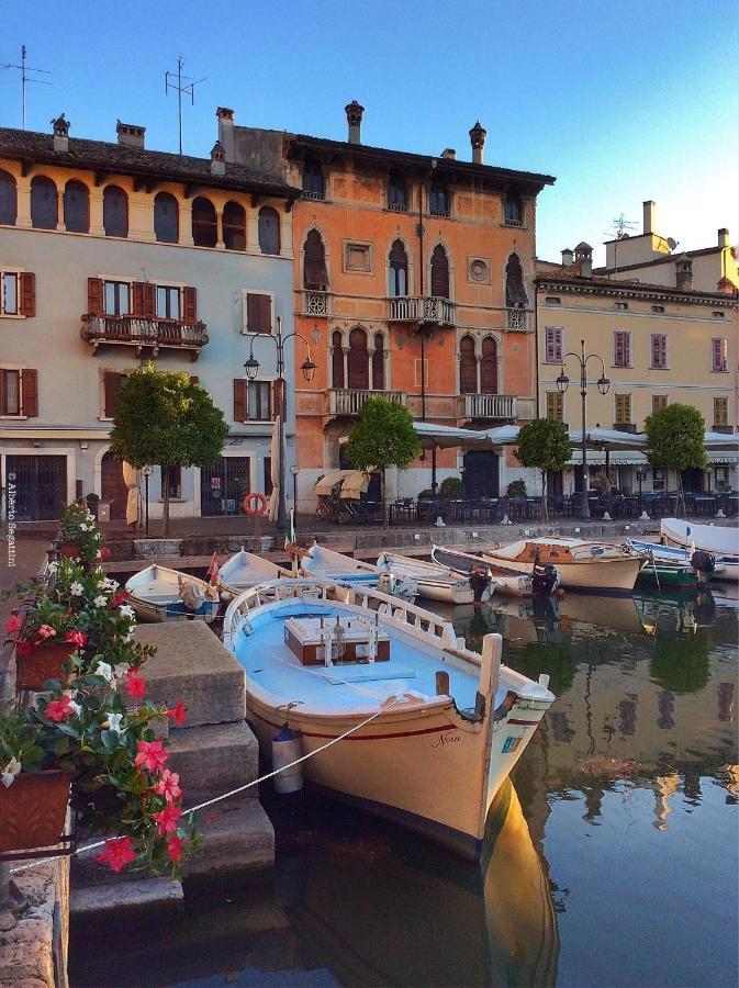 Hotel Piroscafo Desenzano del Garda Exterior foto
