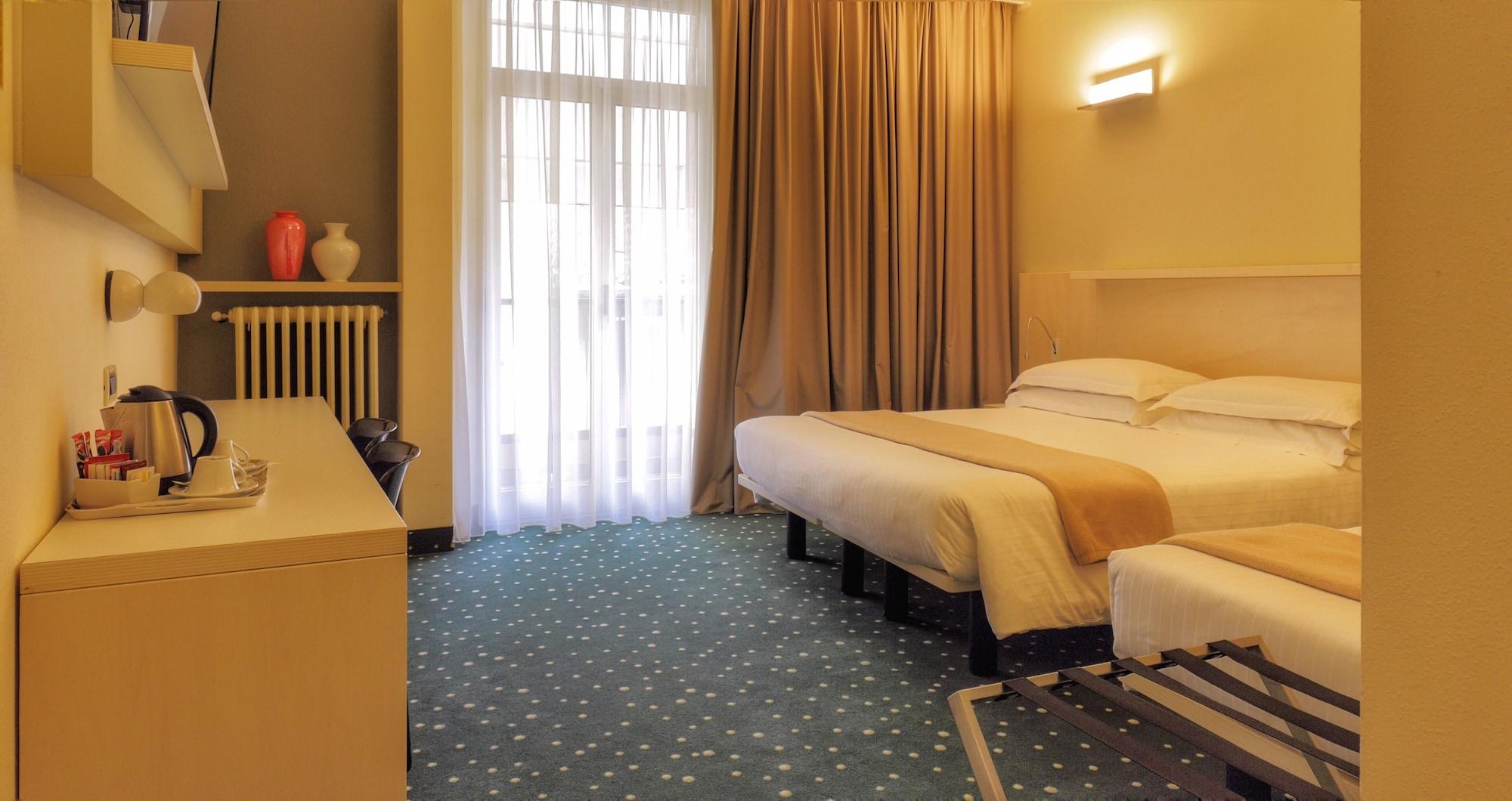Hotel Piroscafo Desenzano del Garda Exterior foto